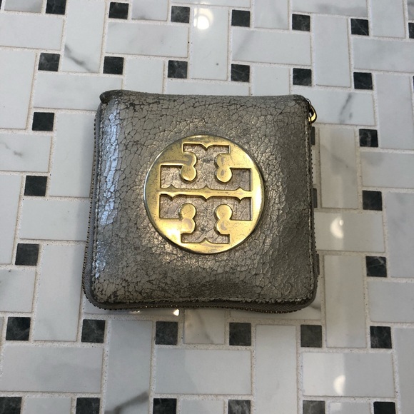 Tory Burch Metallic Leather zip wallet - Picture 2 of 6